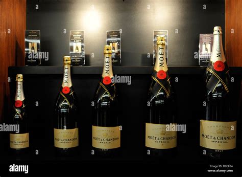 louis vuitton moet hennessy stock.